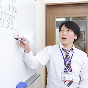 副教室長　木村友哉